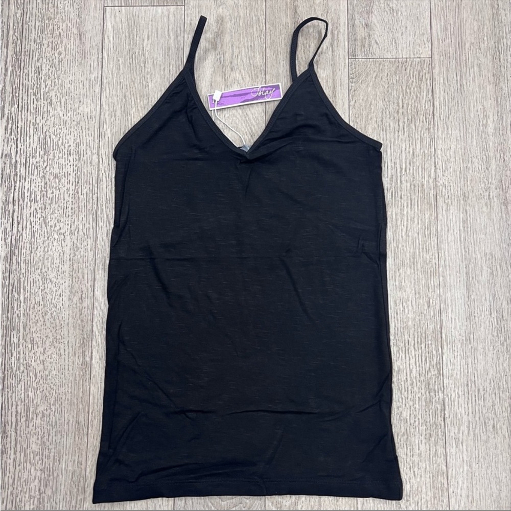 NWT Islay v-neck tank black. Great base layer or by itself.  Size Small